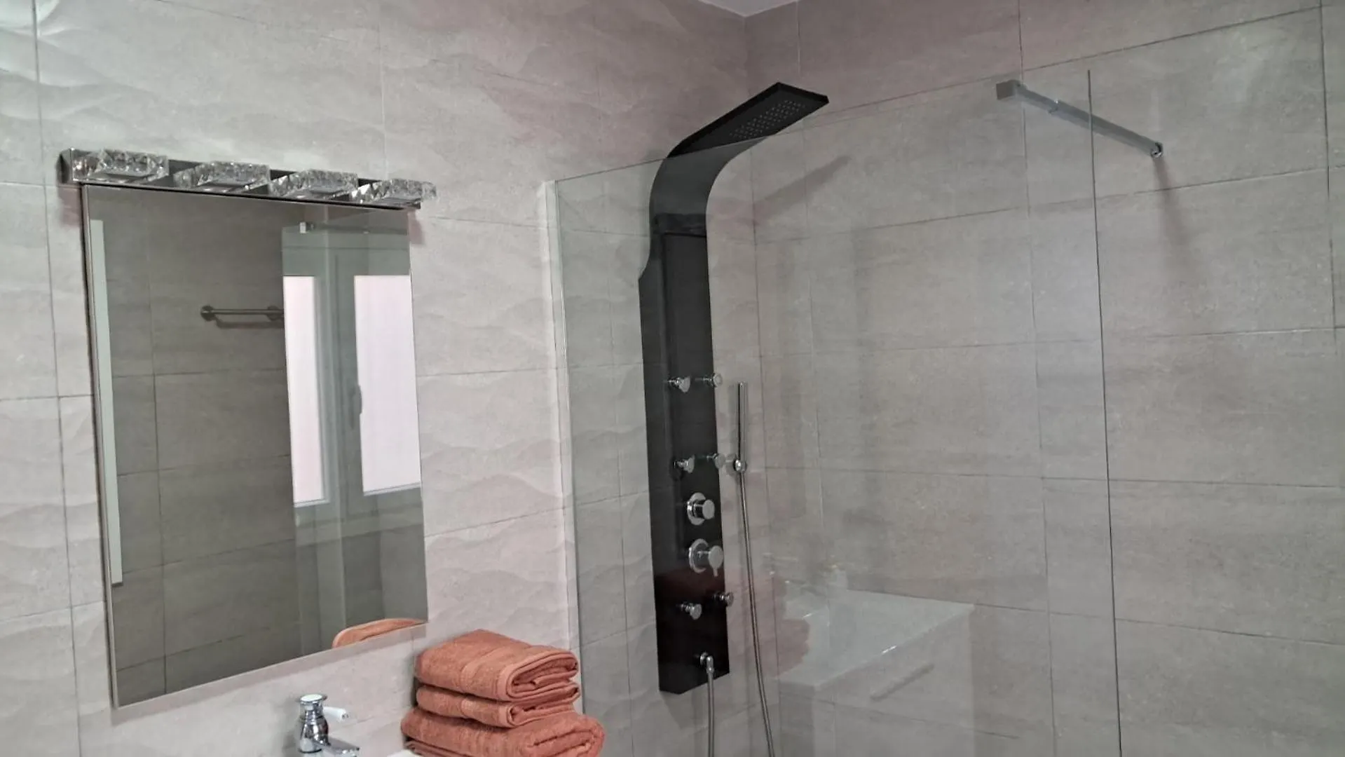 Piso Garrucha Beautiful & Spacious Apartment - 50 Meters From The Beach