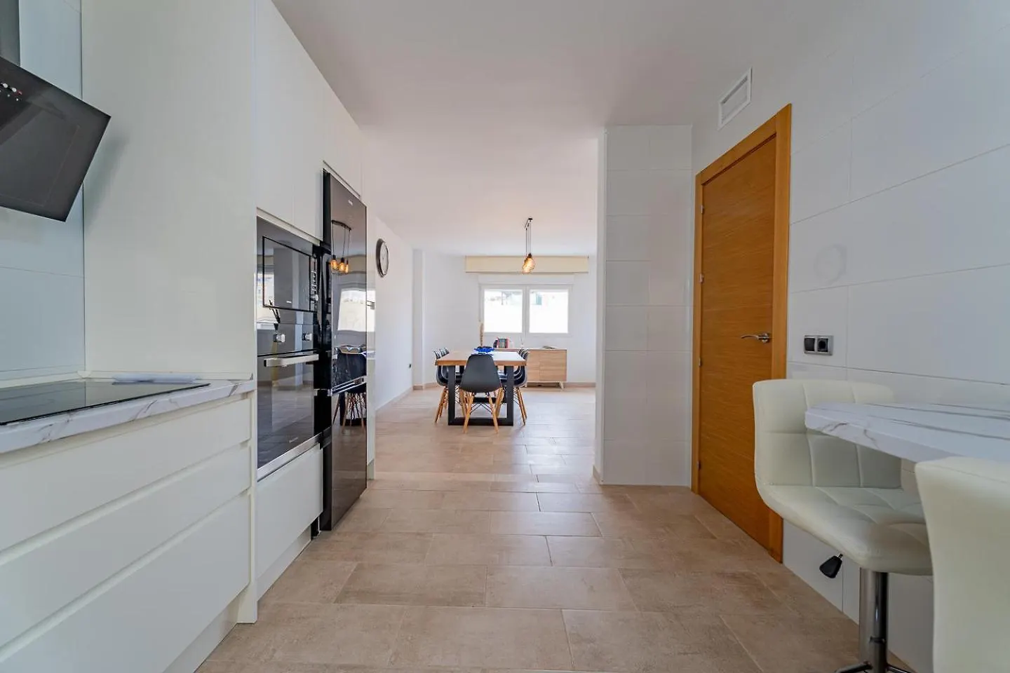 Piso Garrucha Beautiful & Spacious Apartment - 50 Meters From The Beach